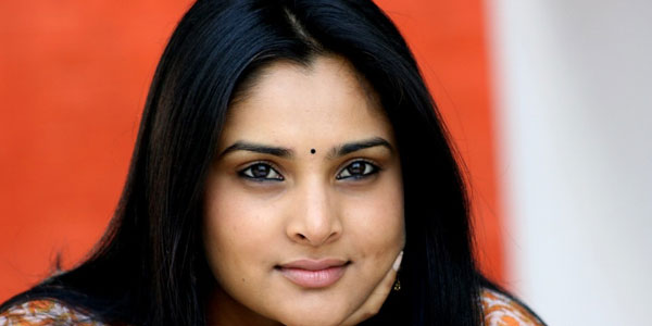 என் வயது 27 அல்ல 31… உண்மையை சொன்ன நடிகை ரம்யா!… post thumbnail image