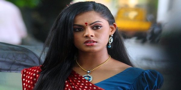 ஆர்யாவின் பிரியாணிக்கு மயங்கிய நடிகை கார்த்திகா!… post thumbnail image